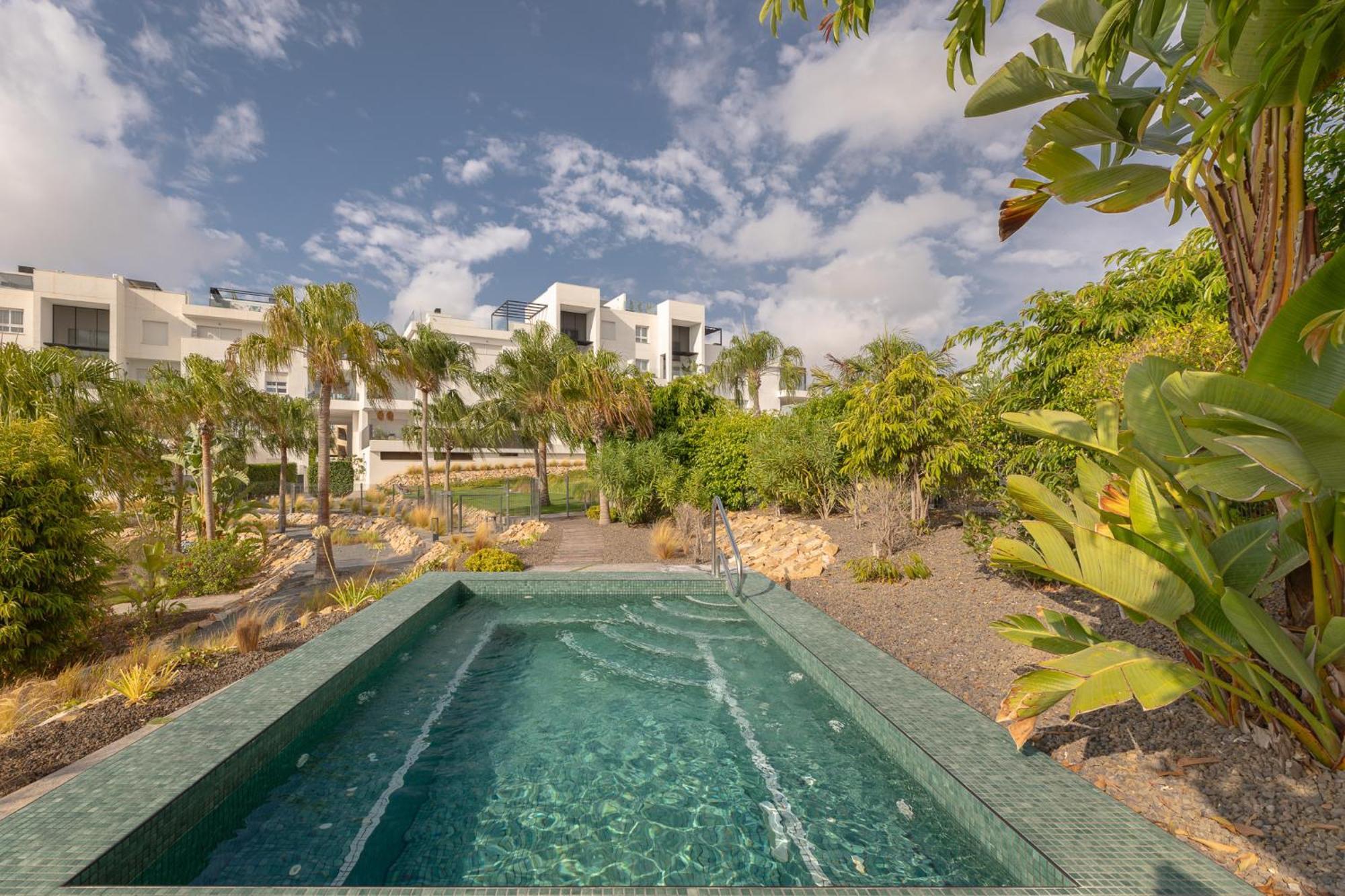 Apartment Laura Residence Bali Alicante Exteriör bild