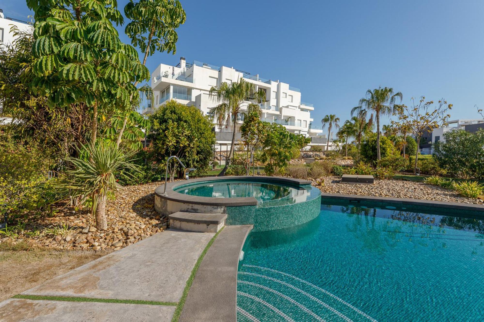 Apartment Laura Residence Bali Alicante Exteriör bild